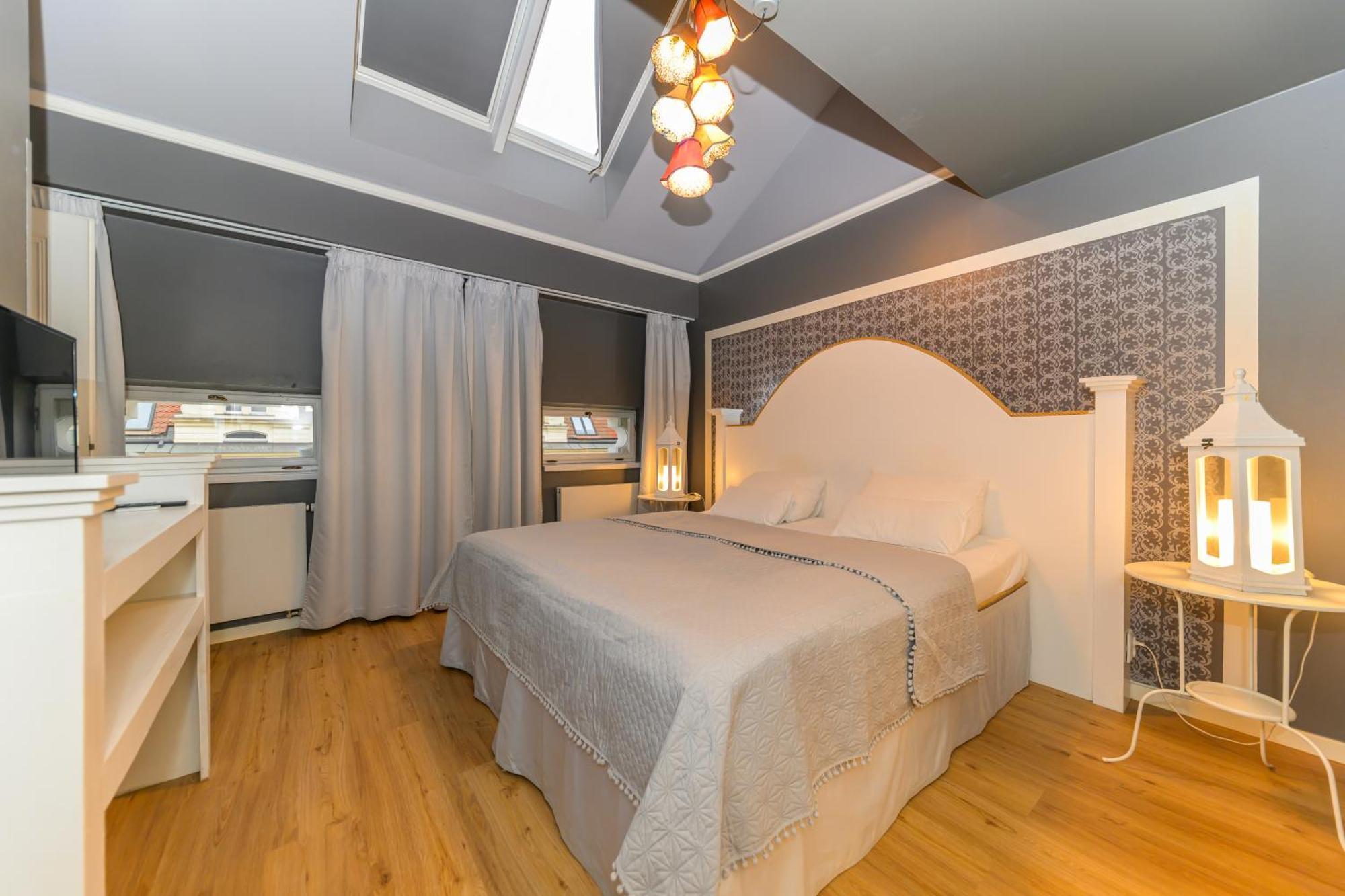 รอยัล ปราก ซิตี้ อพาร์ตเมนต์ Aparthotel ภายนอก รูปภาพ