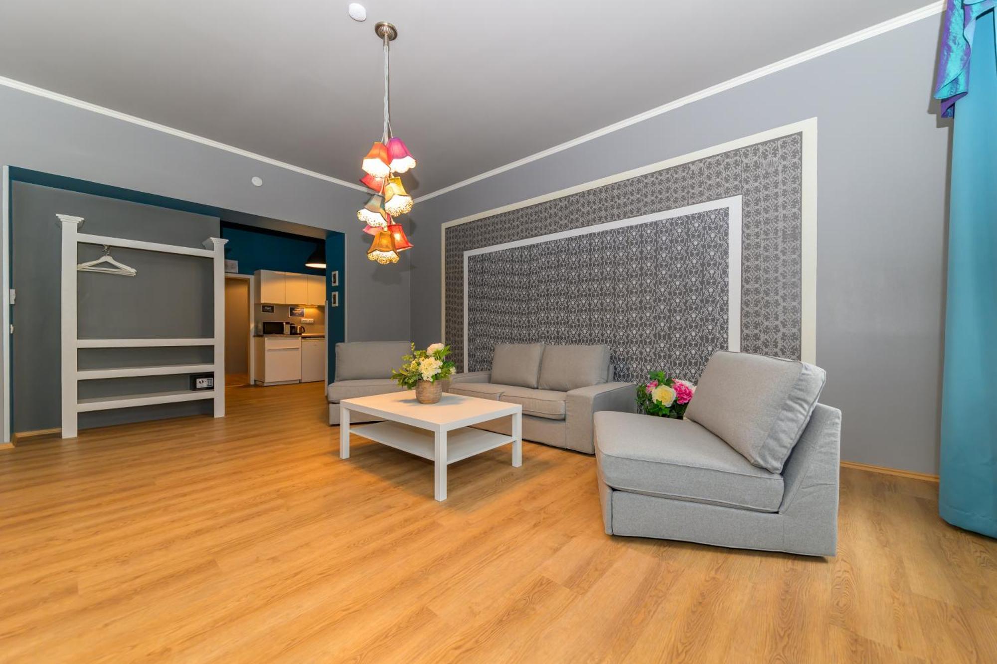 รอยัล ปราก ซิตี้ อพาร์ตเมนต์ Aparthotel ภายนอก รูปภาพ