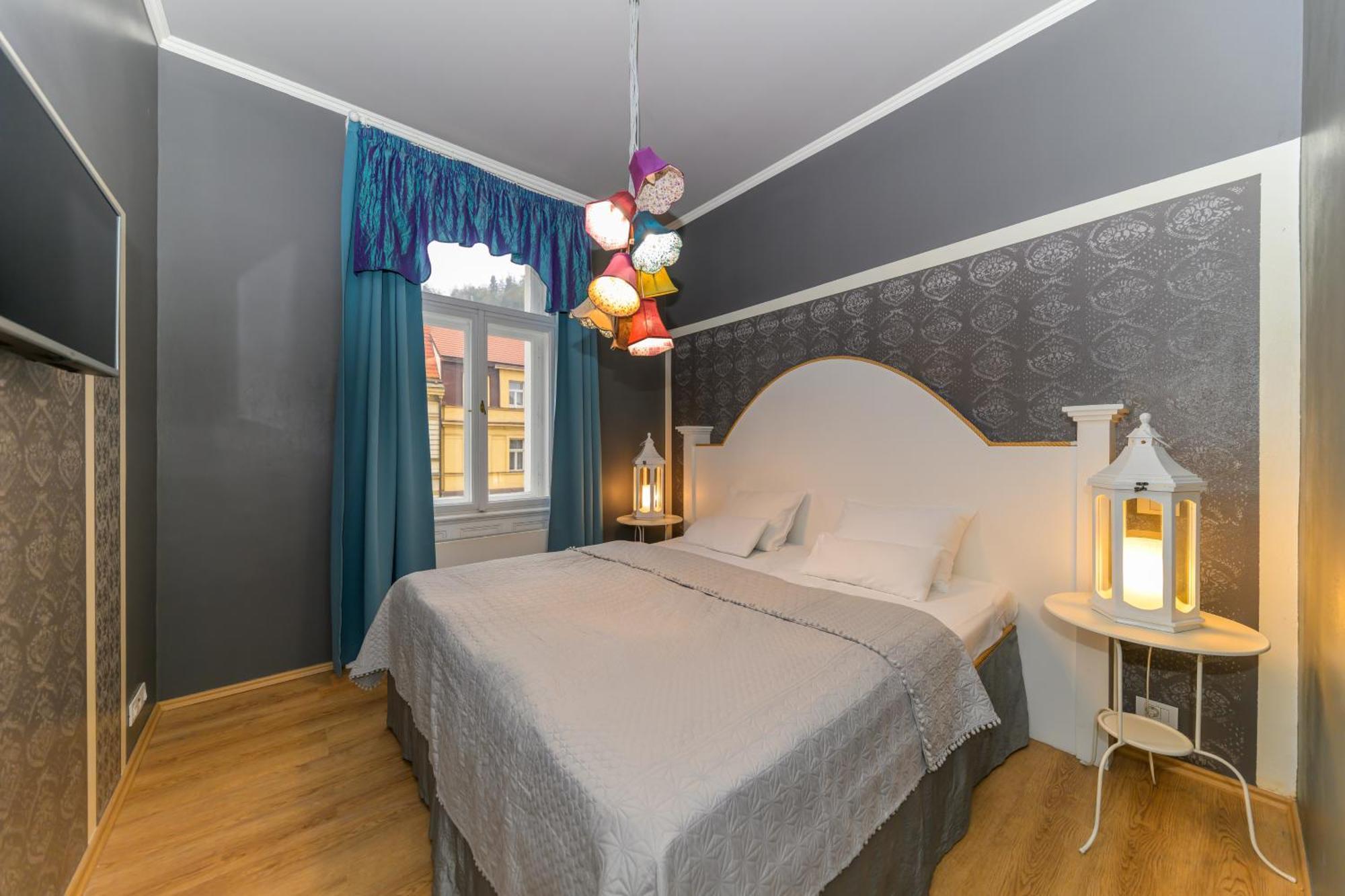 รอยัล ปราก ซิตี้ อพาร์ตเมนต์ Aparthotel ภายนอก รูปภาพ